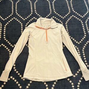 Lululemon zip up in really great condition